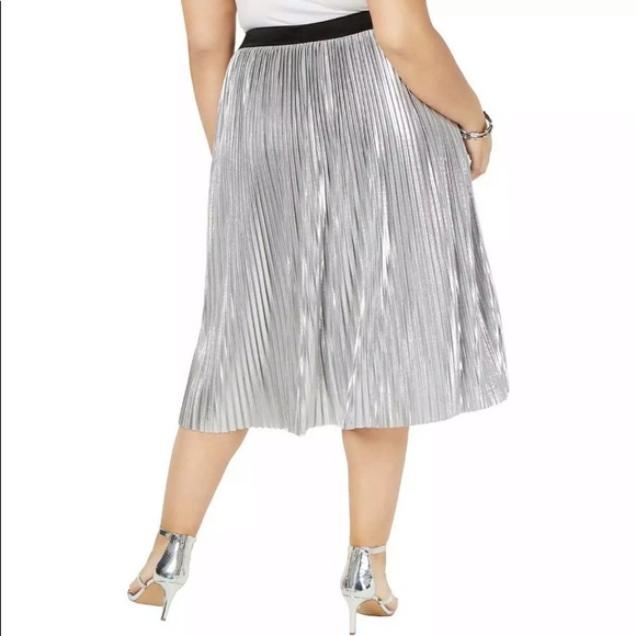 NWT Macys Metallic Silver Pleated Full Midi Skirt - Picture 3 of 13